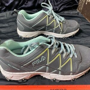 Fila Women's Gray and Light Green Athletic All Terrain Running Shoes Size 8 1/2